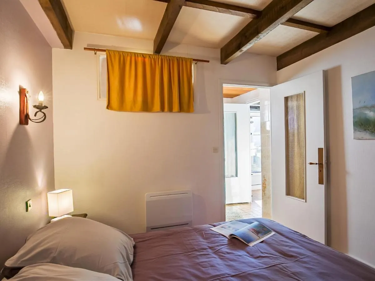 Holiday Home Ty Lez By Interhome Plouguerneau
