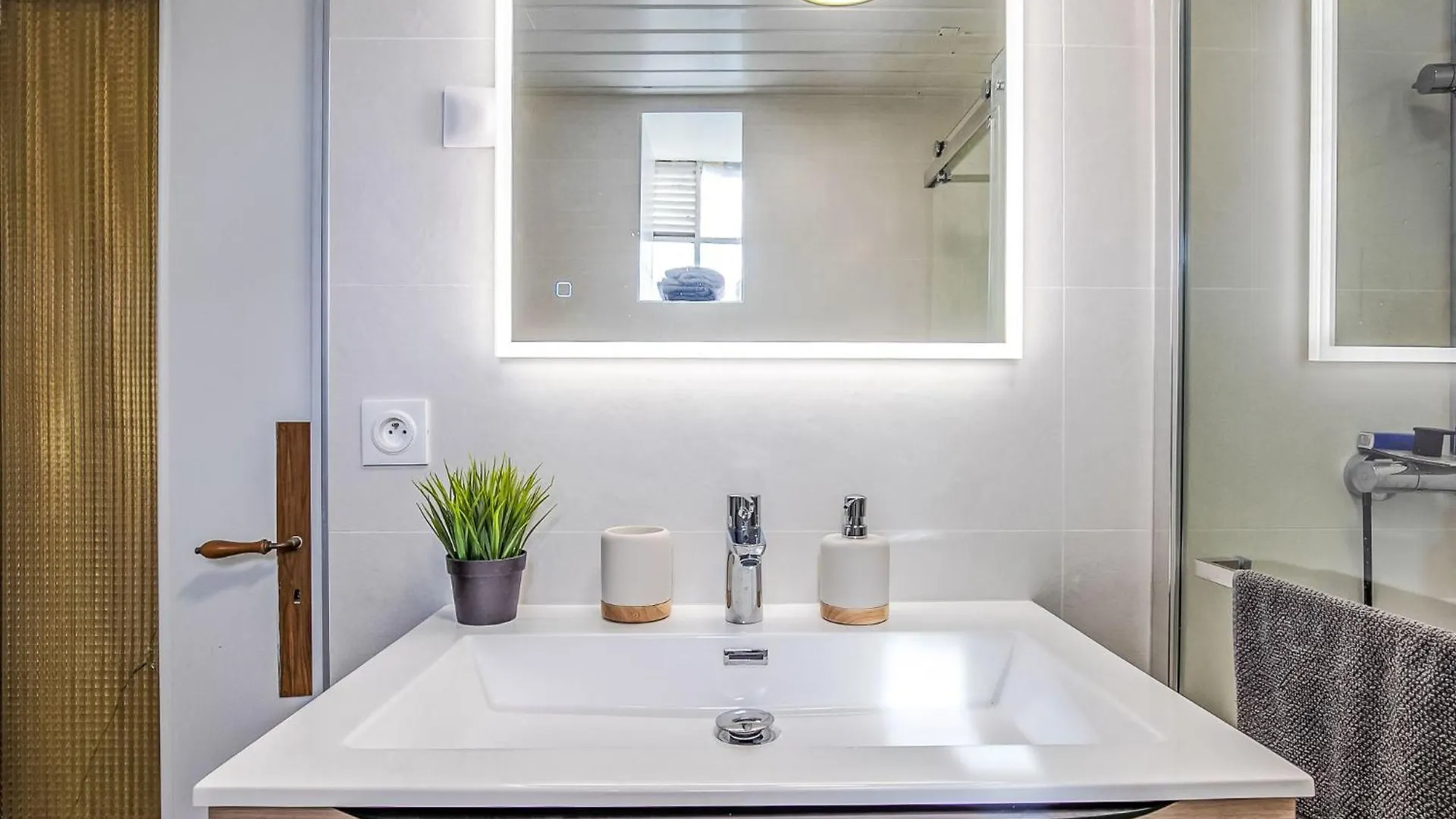 Holiday Home Ty Lez By Interhome Plouguerneau