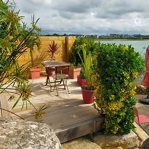  Hébergement de vacances Kelerdut